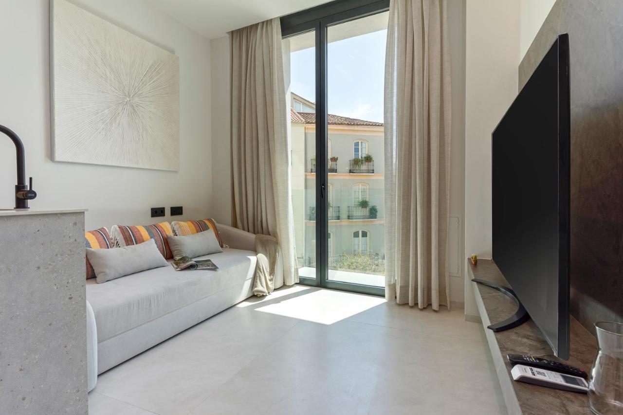 Magnificent Renovated 2Bd 2Bth Duplex With Terrace - City Centre Малага Екстериор снимка