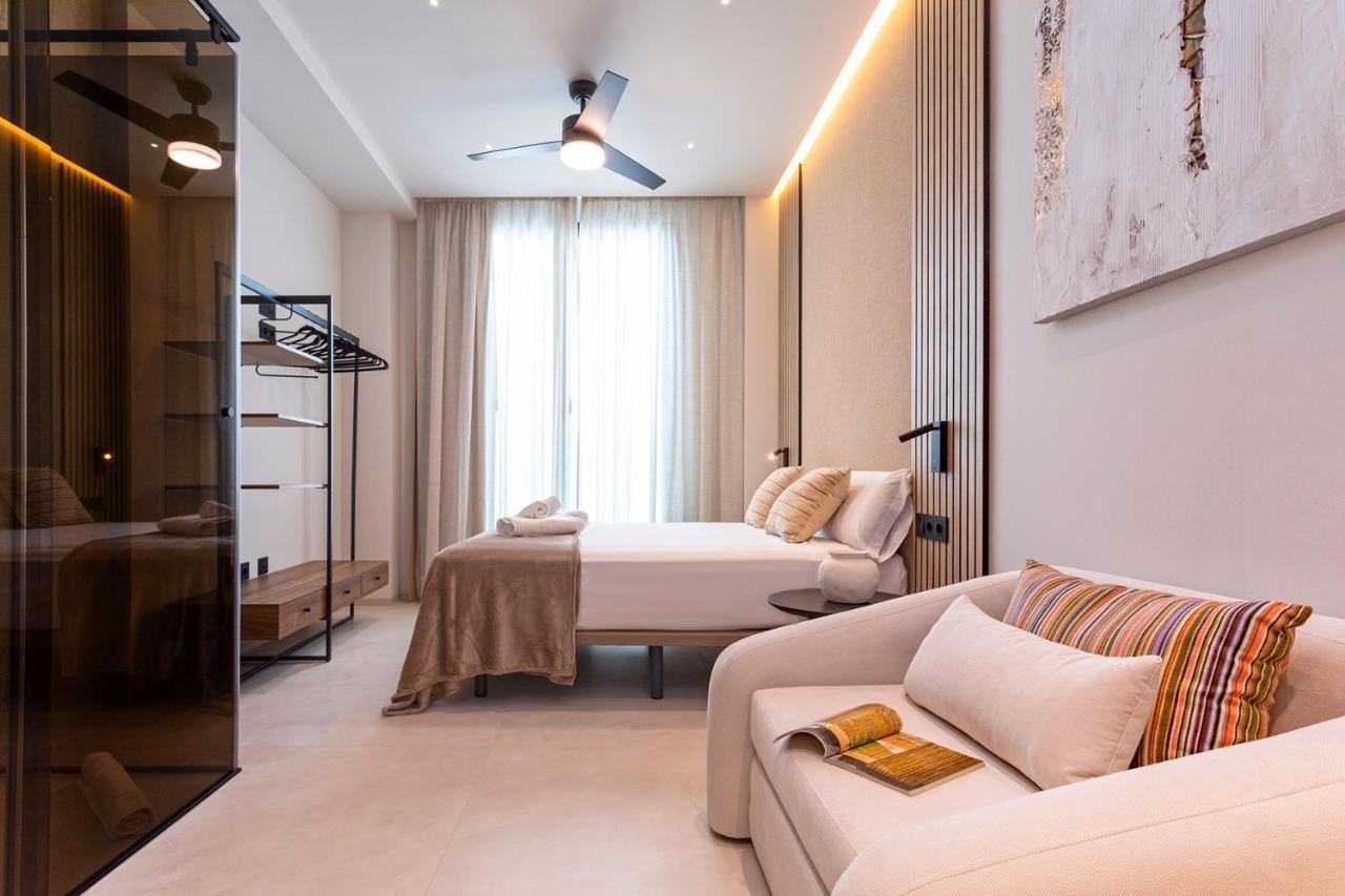Magnificent Renovated 2Bd 2Bth Duplex With Terrace - City Centre Малага Екстериор снимка