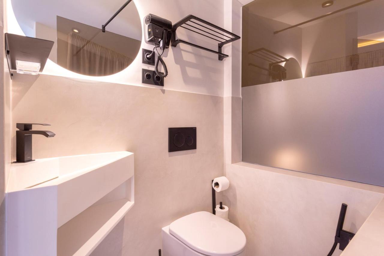 Magnificent Renovated 2Bd 2Bth Duplex With Terrace - City Centre Малага Екстериор снимка